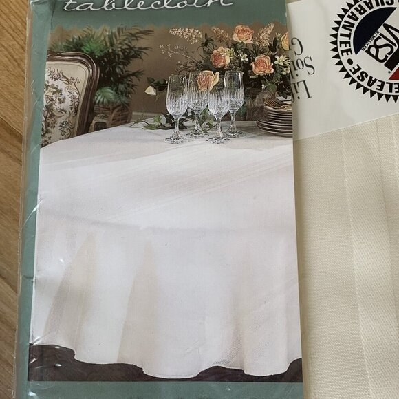 Tablecloth Hometrends Select Satin Stripe Visa Bone Color 60 x 84 Oval New - Picture 6 of 11